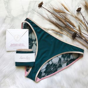 LINGERIE LETTERS EMERALD BRIEF